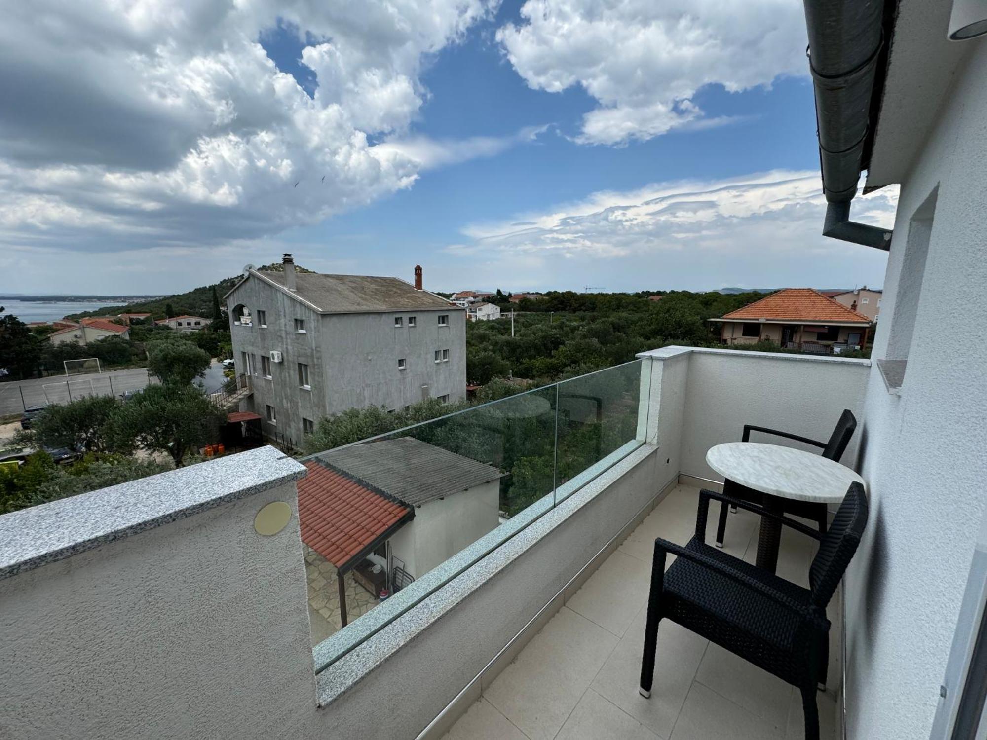 Penhaus apartman Angelus Drage Pakoštane Exterior foto